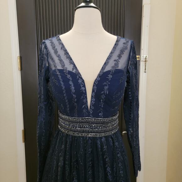 Mac Duggal 66591 Navy Blue 2 Long Sleeve Formal Embroidered Maxi Gown Dress - Picture 5 of 15